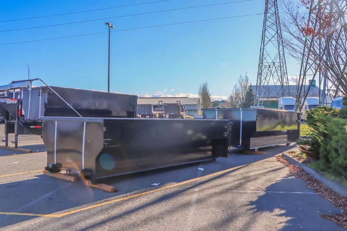 Professional dumpster rental and junk removal service in Oak Park